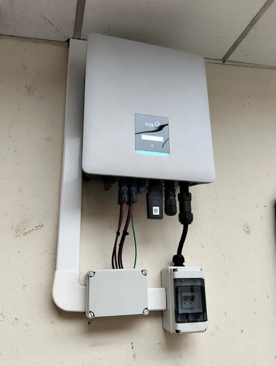 Inversor solar conectado a red